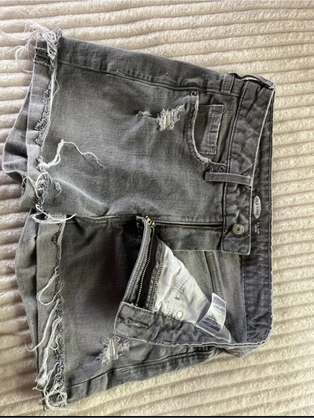 Old Navy Gray Distressed Women's Denim Shorts